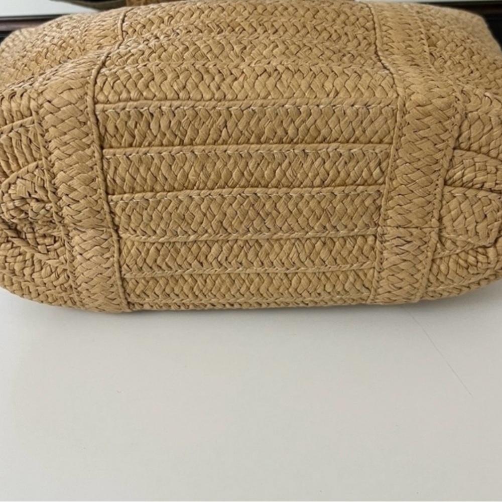 Draper James NWOT Woven Straw Tote with Floral Scarf - Picture 3 of 5